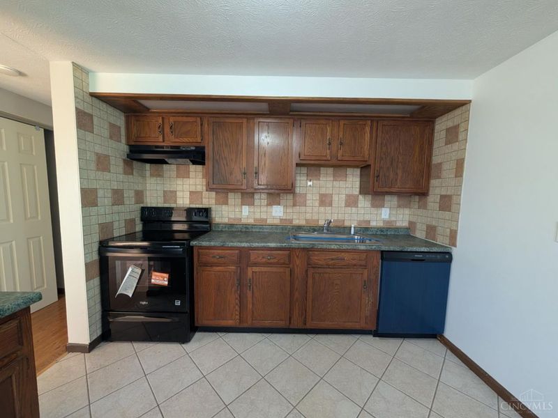 3687 Charter Oak, Batavia Twp, OH 45102 Photo 4