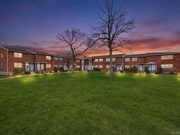 276 Temple Hill Road, Unit 1613, New Windsor, NY 12553