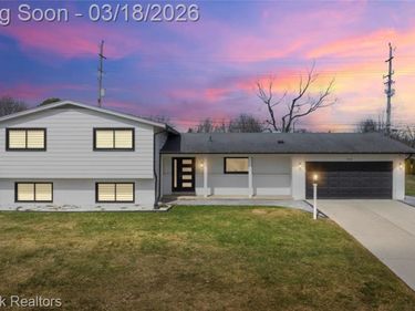 5316 CENTERBROOK Drive, West Bloomfield Twp, MI 48322