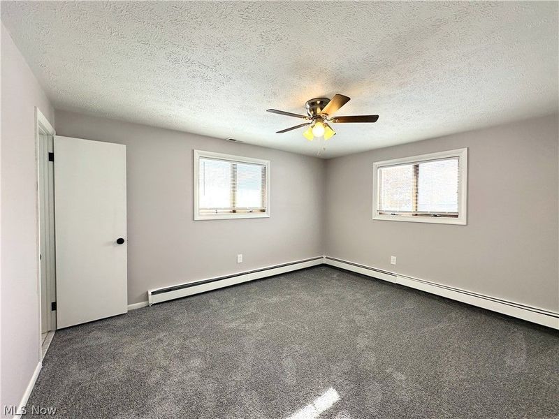 7610 Royal Ridge Drive, Parma, OH 44129 Photo 8