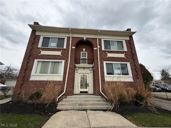 3186 Euclid Heights Boulevard, Unit 1, Cleveland Heights, OH 44118