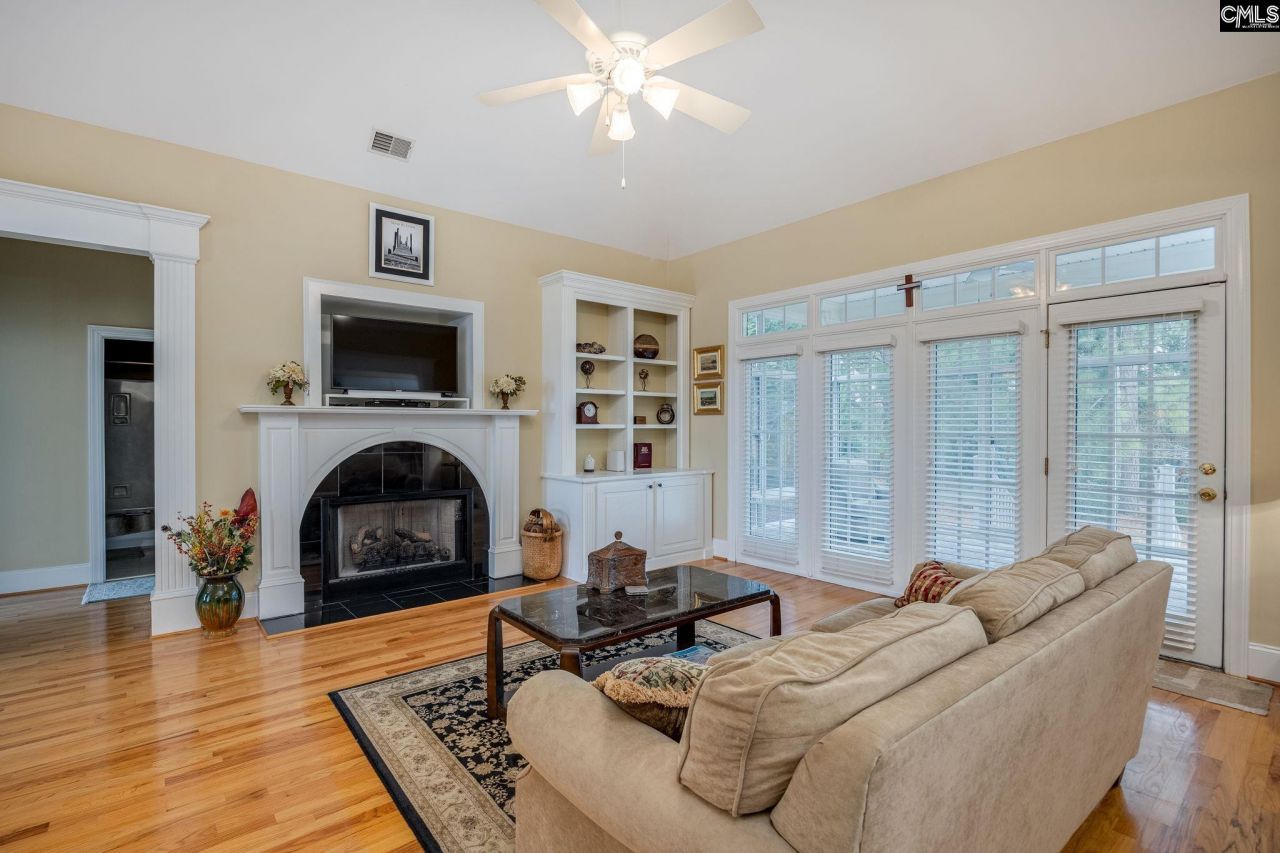 117 Parish Walk Photo 20