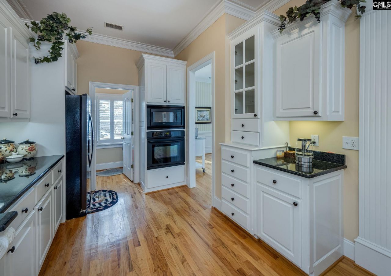 117 Parish Walk  Photo 30