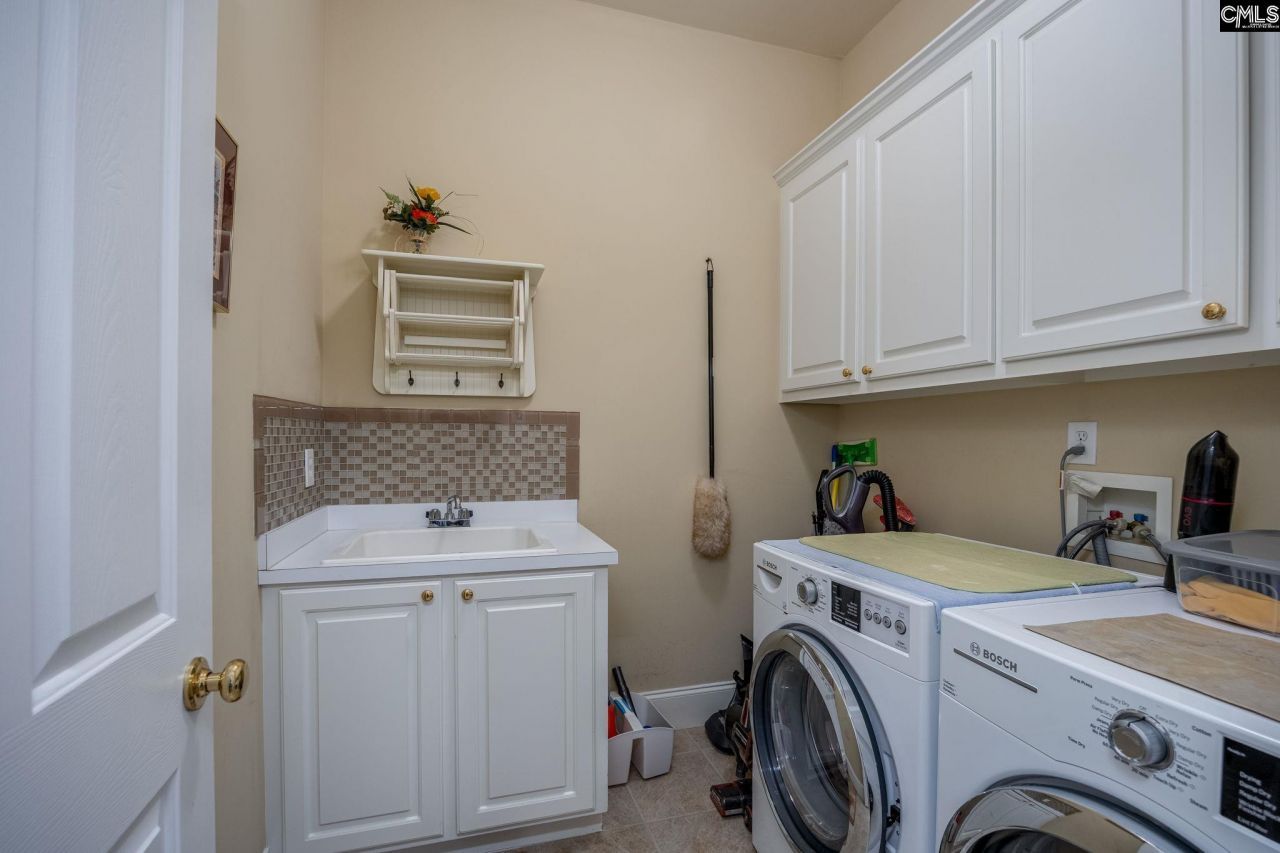 117 Parish Walk  Photo 38