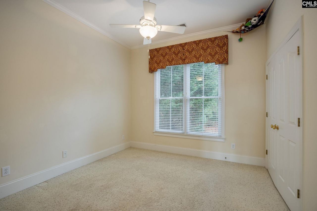 117 Parish Walk Photo 46