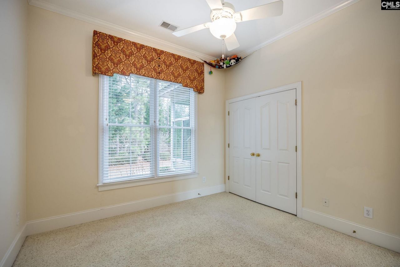 117 Parish Walk Photo 47