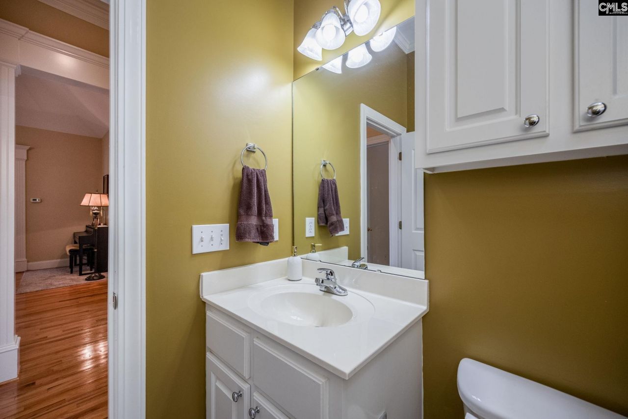 117 Parish Walk Photo 52