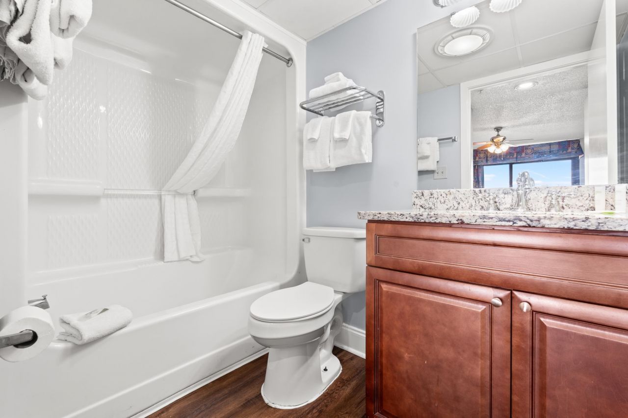 201 74th Ave. N  Photo 10