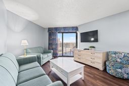 201 74th Ave. N  photo 4