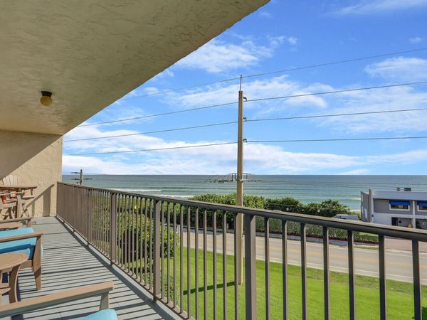 1055 Ocean Drive, Unit 403, Juno Beach, FL 33408