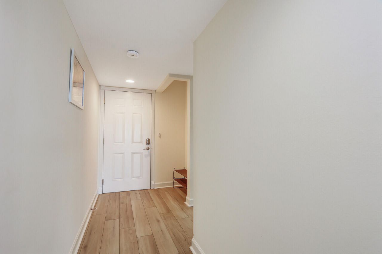 1055 Ocean Drive, Unit 403, Juno Beach, FL 33408 Photo