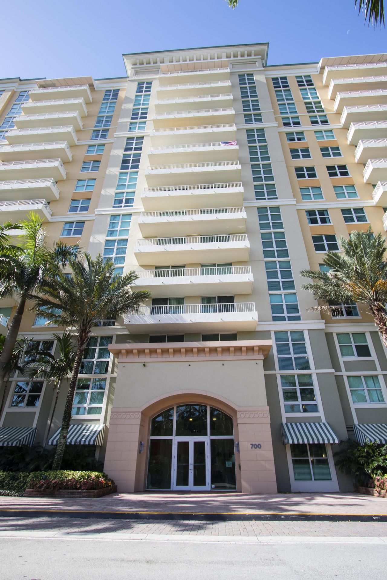 625 Casa Loma Boulevard, Unit 307, Boynton Beach, FL 33435 Photo