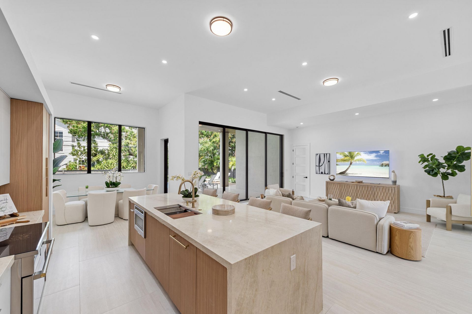 801 SE 6th Court, Fort Lauderdale, FL 33301 Photo