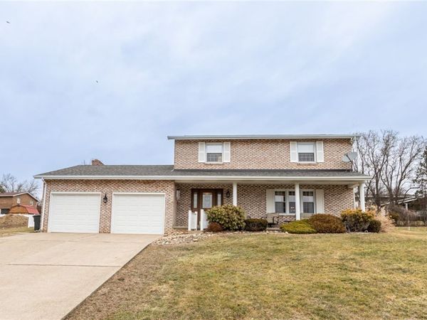 57 Russ St, Uniontown, PA 15401