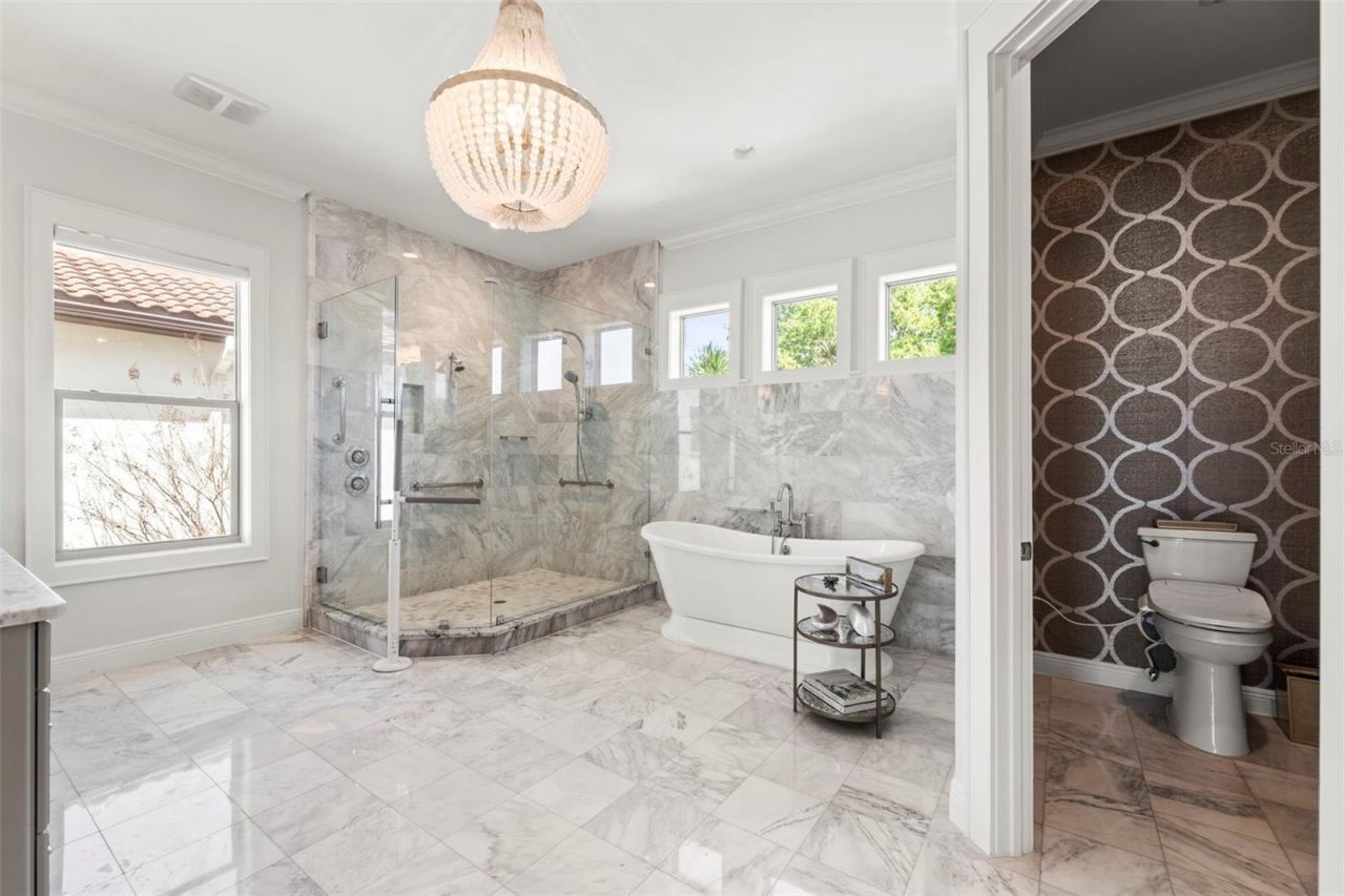 19 Bayfront Court S, Saint Petersburg, FL 33711 Photo