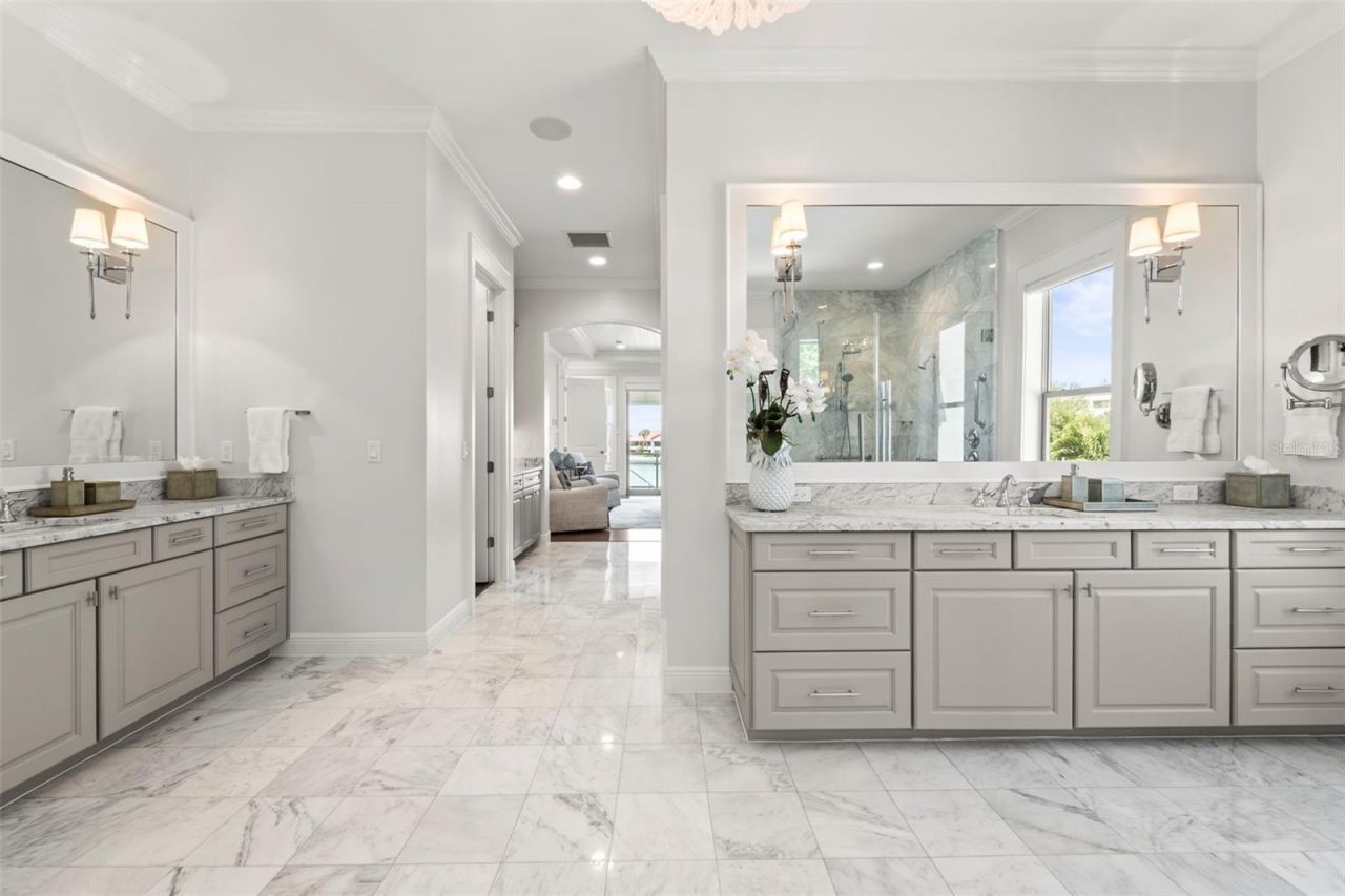 19 Bayfront Court S, Saint Petersburg, FL 33711 Photo