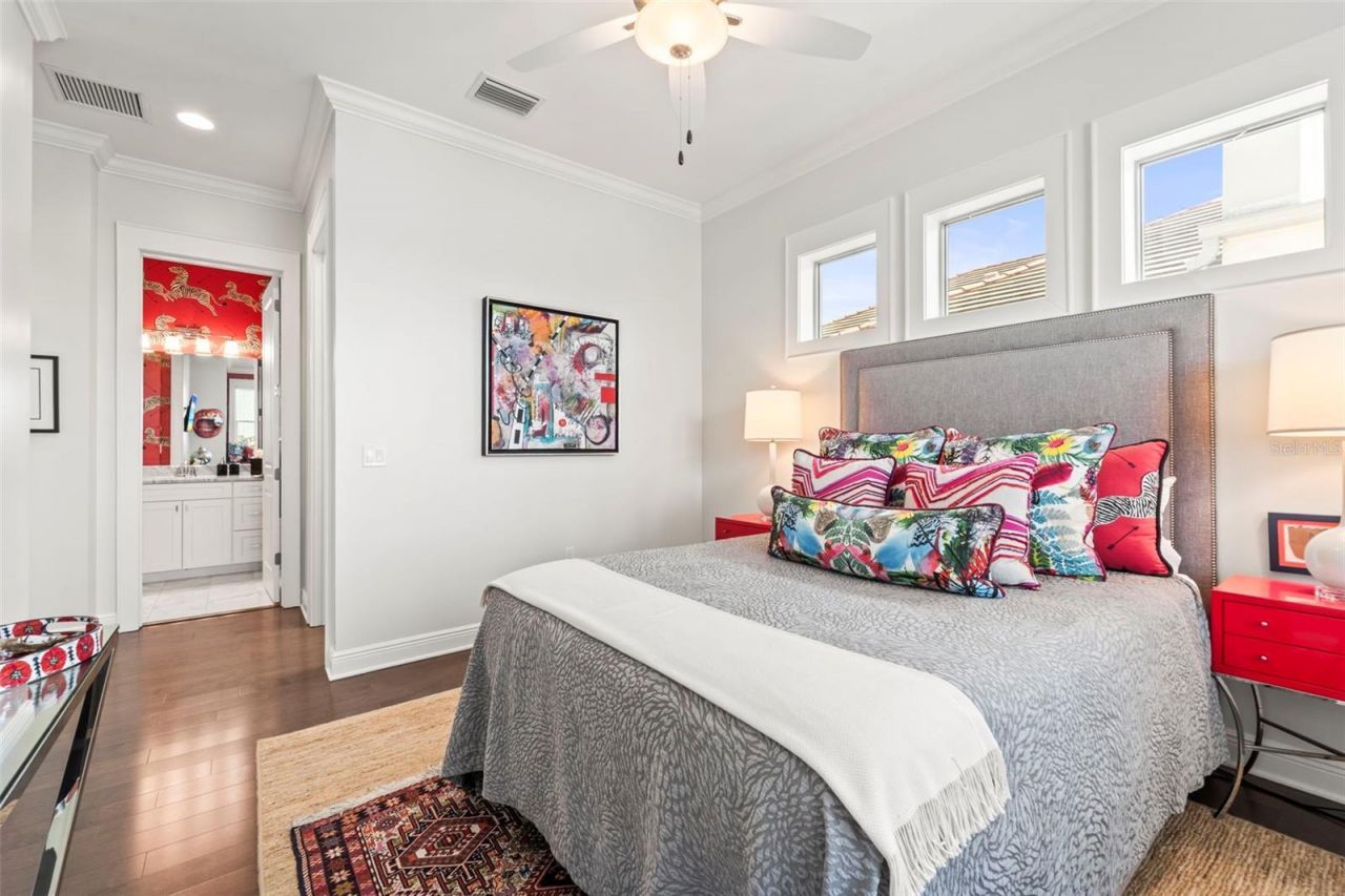 19 Bayfront Court S, Saint Petersburg, FL 33711 Photo