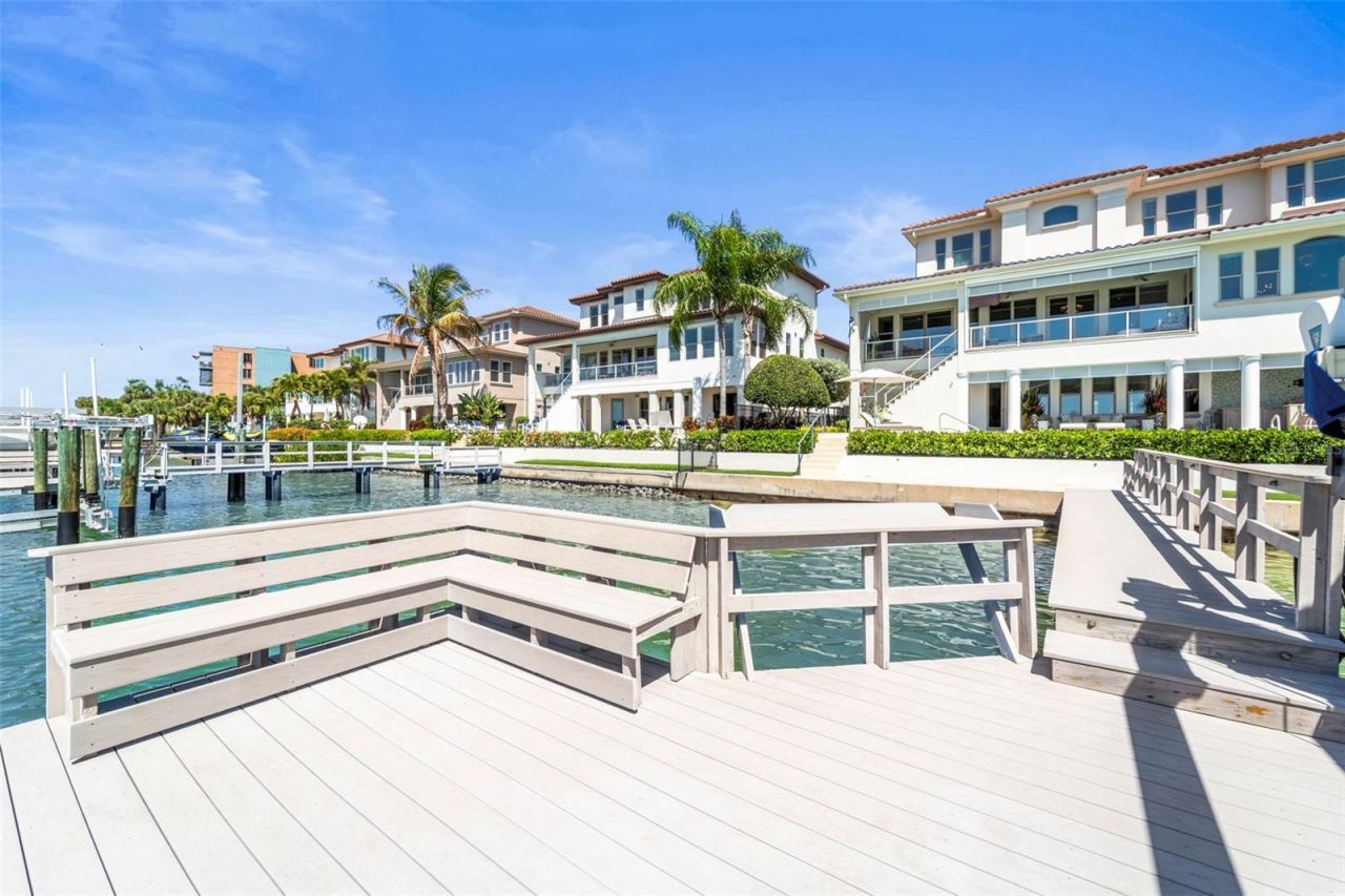 19 Bayfront Court S, Saint Petersburg, FL 33711 Photo