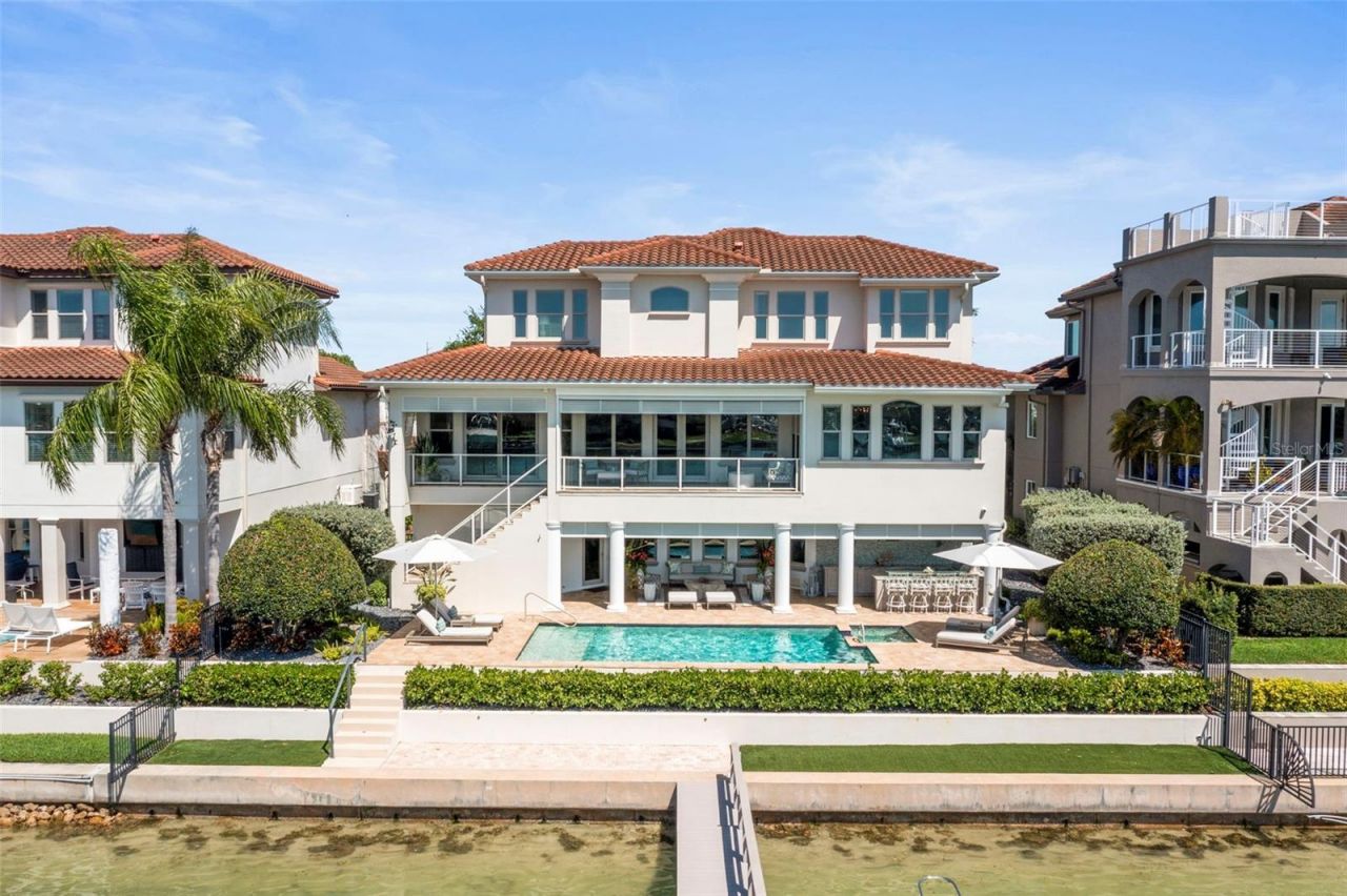 19 Bayfront Court S, Saint Petersburg, FL 33711 Photo