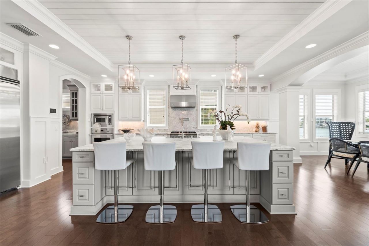 19 Bayfront Court S, Saint Petersburg, FL 33711 Photo