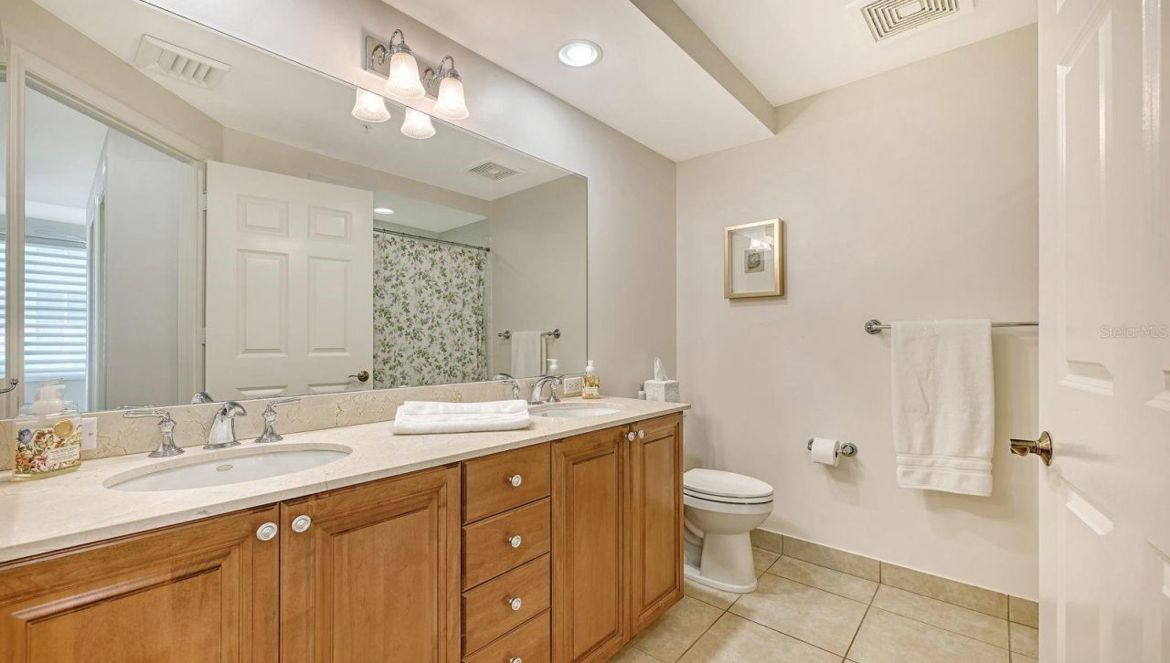 100 Central Avenue, Unit C521, Sarasota, FL 34236 Photo