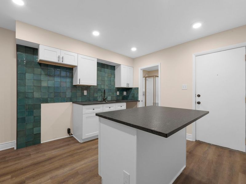 113-115 W Park Avenue, Columbus, OH 43222 Photo 13