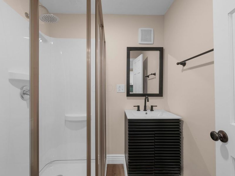 113-115 W Park Avenue, Columbus, OH 43222 Photo 17