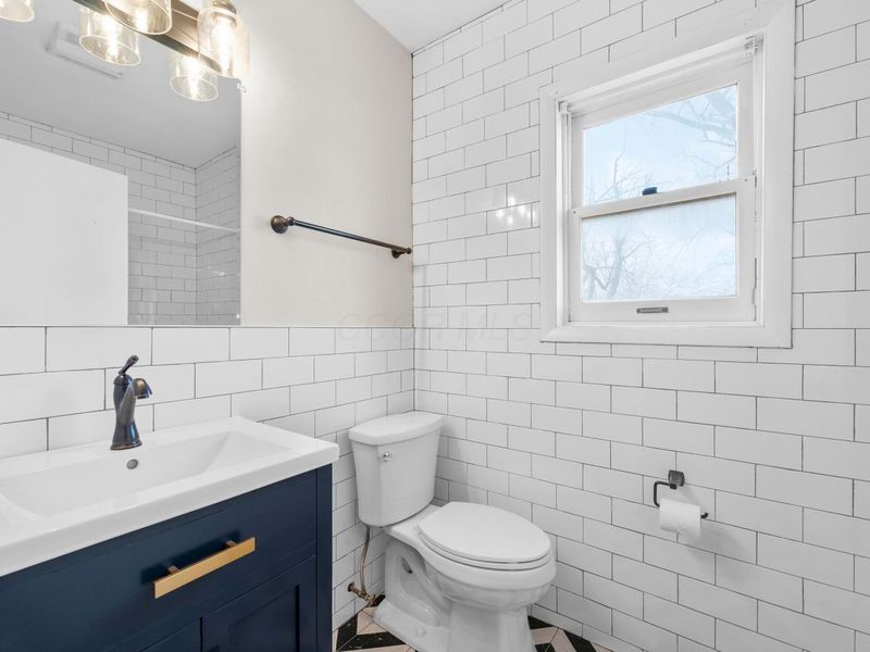 113-115 W Park Avenue, Columbus, OH 43222 Photo 23