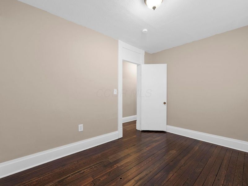 113-115 W Park Avenue, Columbus, OH 43222 Photo 26