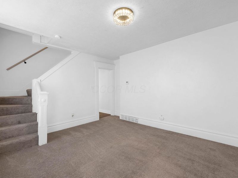 113-115 W Park Avenue, Columbus, OH 43222 Photo 37