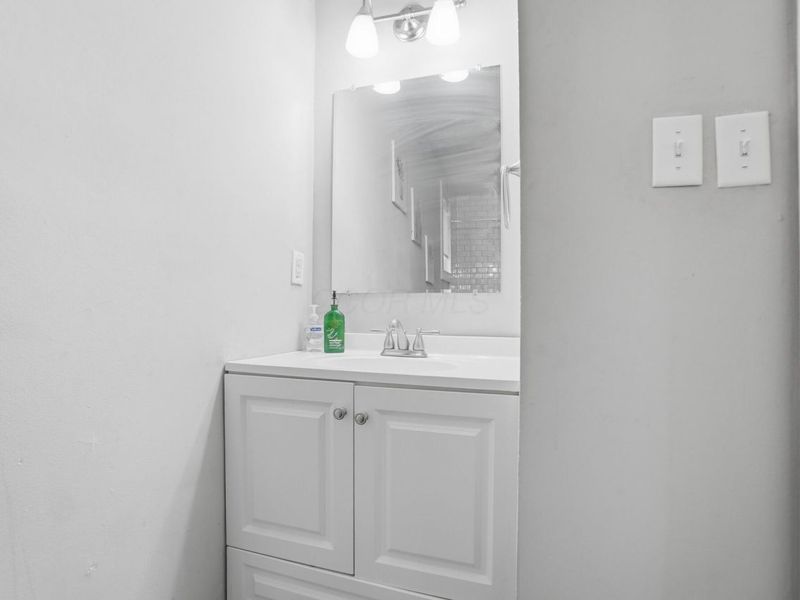 184 N 21st Street, Columbus, OH 43203 Photo 23