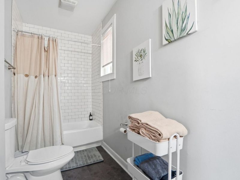 184 N 21st Street, Columbus, OH 43203 Photo 24