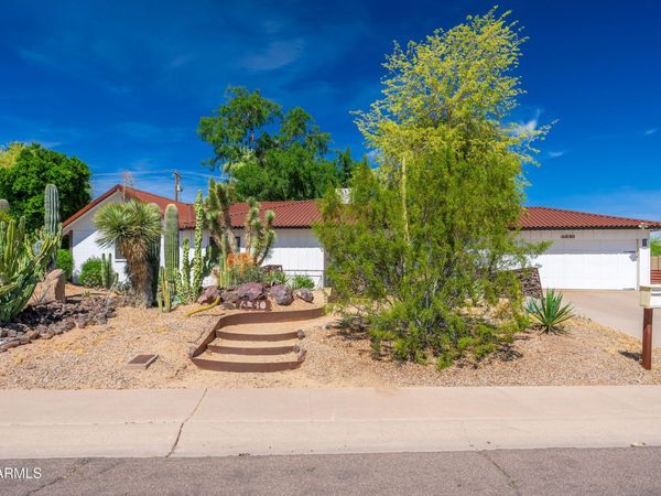 6830 E PARADISE Parkway, Scottsdale, AZ 85251