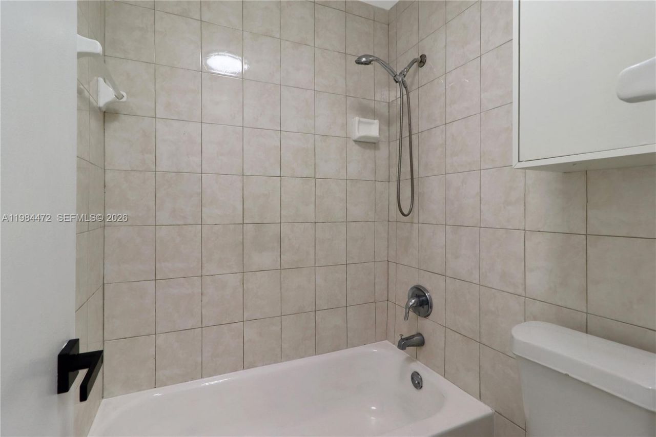13371 SW 17th Ln, Unit 2-8, Miami, FL 33175 Photo