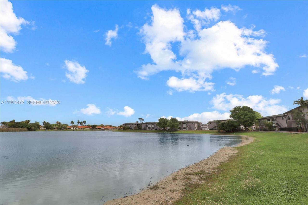 13371 SW 17th Ln, Unit 2-8, Miami, FL 33175 Photo