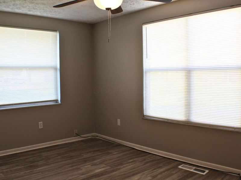 2472 Nassau Drive, Columbus, OH 43232 Photo 22