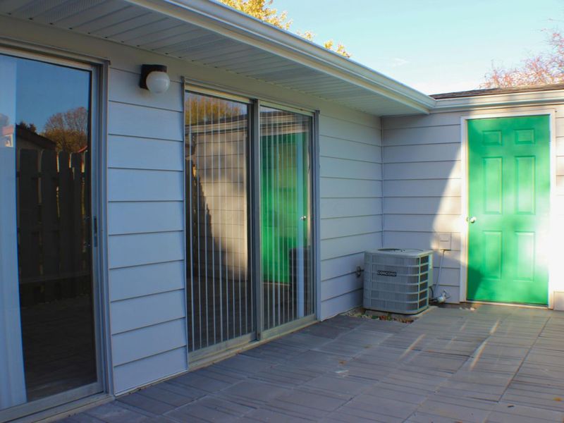 2472 Nassau Drive, Columbus, OH 43232 Photo 25