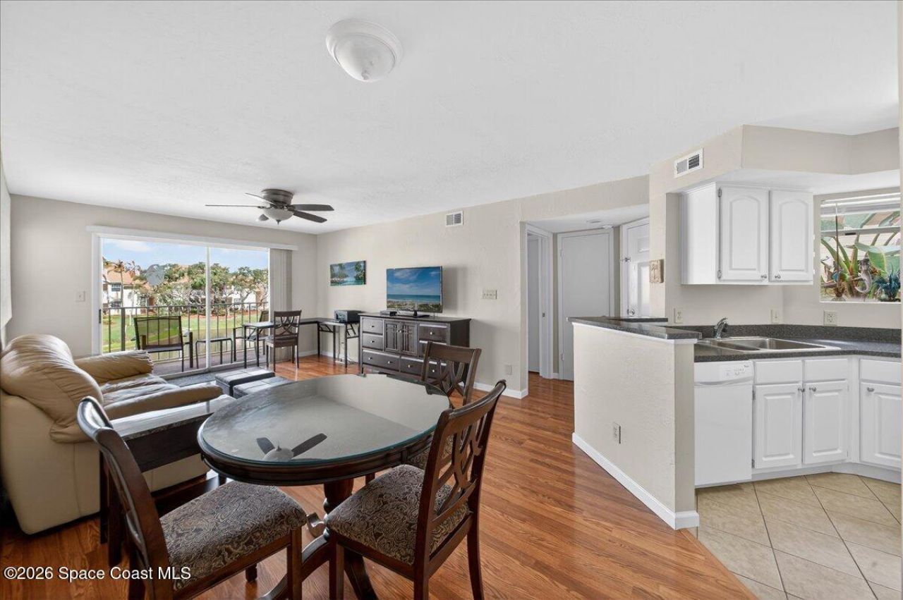 650 Island Club Court, Unit 142, Indialantic, FL 32903 Photo
