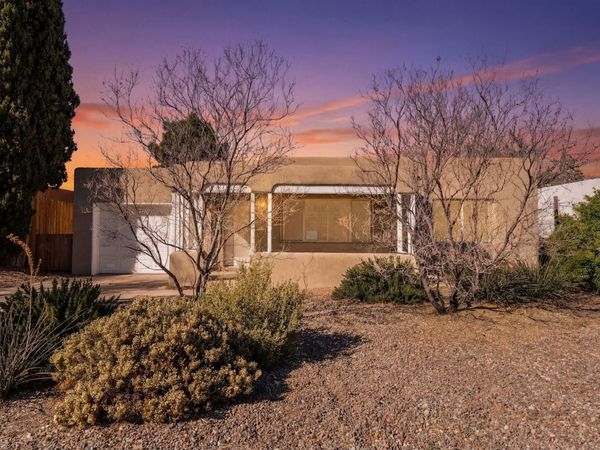 4609 Burton Avenue SE, Albuquerque, NM 87108