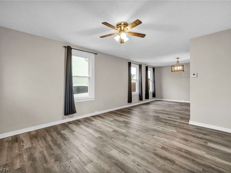 3623 Siam Avenue, Cleveland, OH 44113 Photo 10