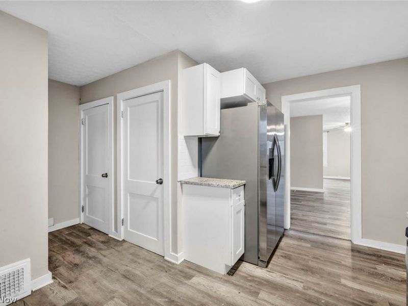 3623 Siam Avenue, Cleveland, OH 44113 Photo 17