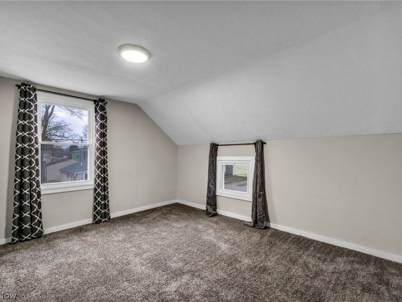 3623 Siam Avenue, Cleveland, OH 44113 Photo 20