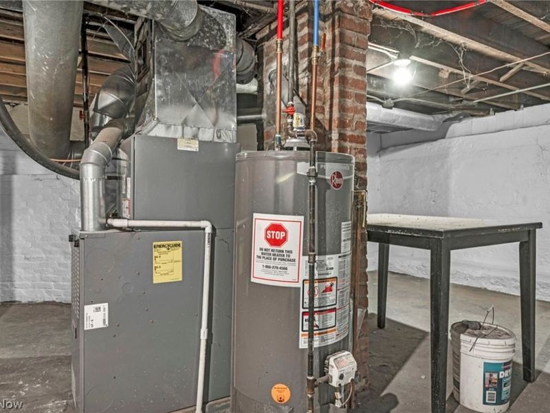 3623 Siam Avenue, Cleveland, OH 44113 Photo 38