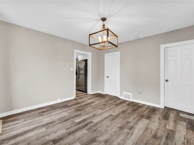 3623 Siam Avenue, Cleveland, OH 44113 Photo 7