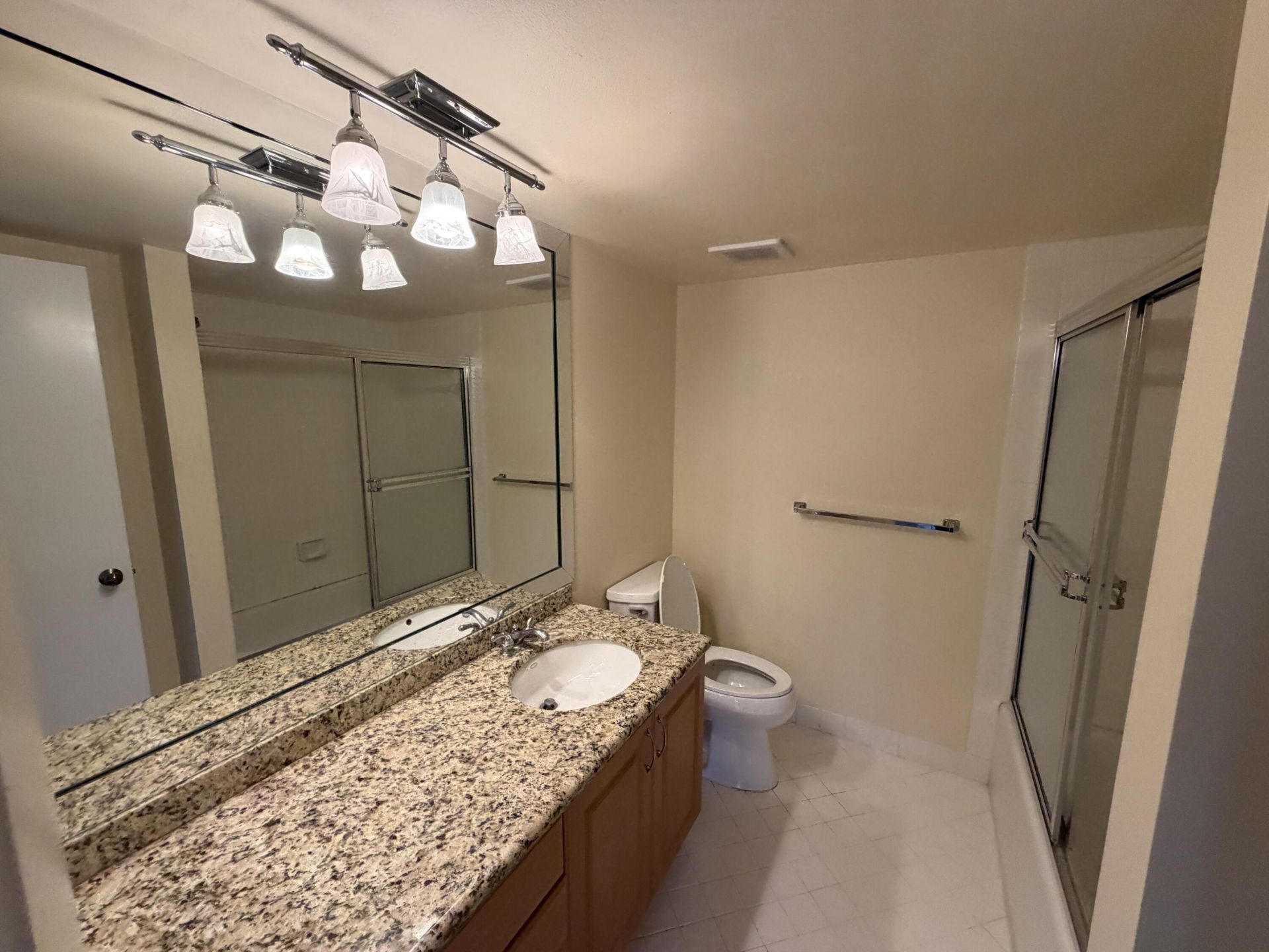 6463 La Costa Drive, Unit 203, Boca Raton, FL 33433 Photo
