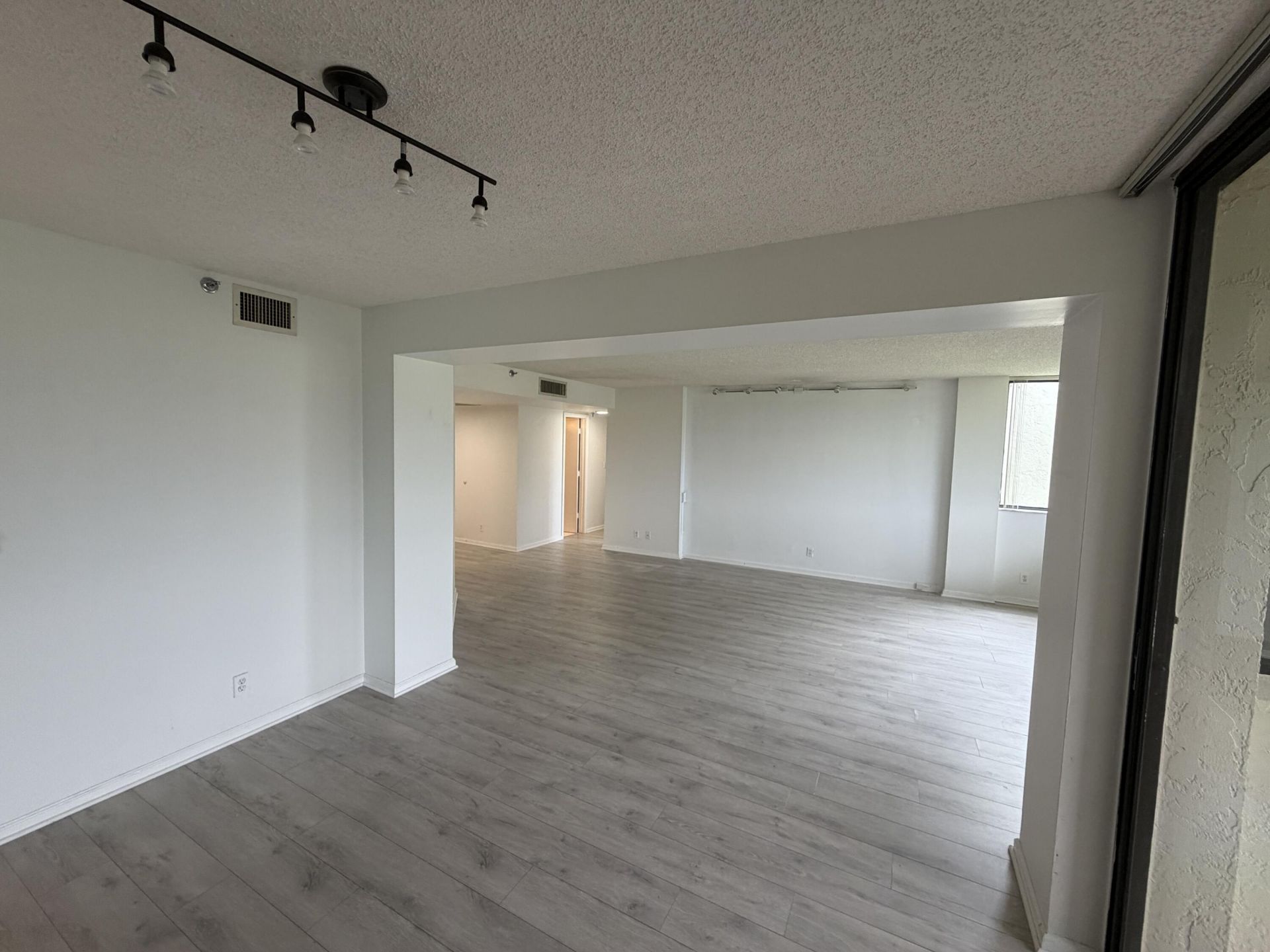 6463 La Costa Drive, Unit 203, Boca Raton, FL 33433 Photo