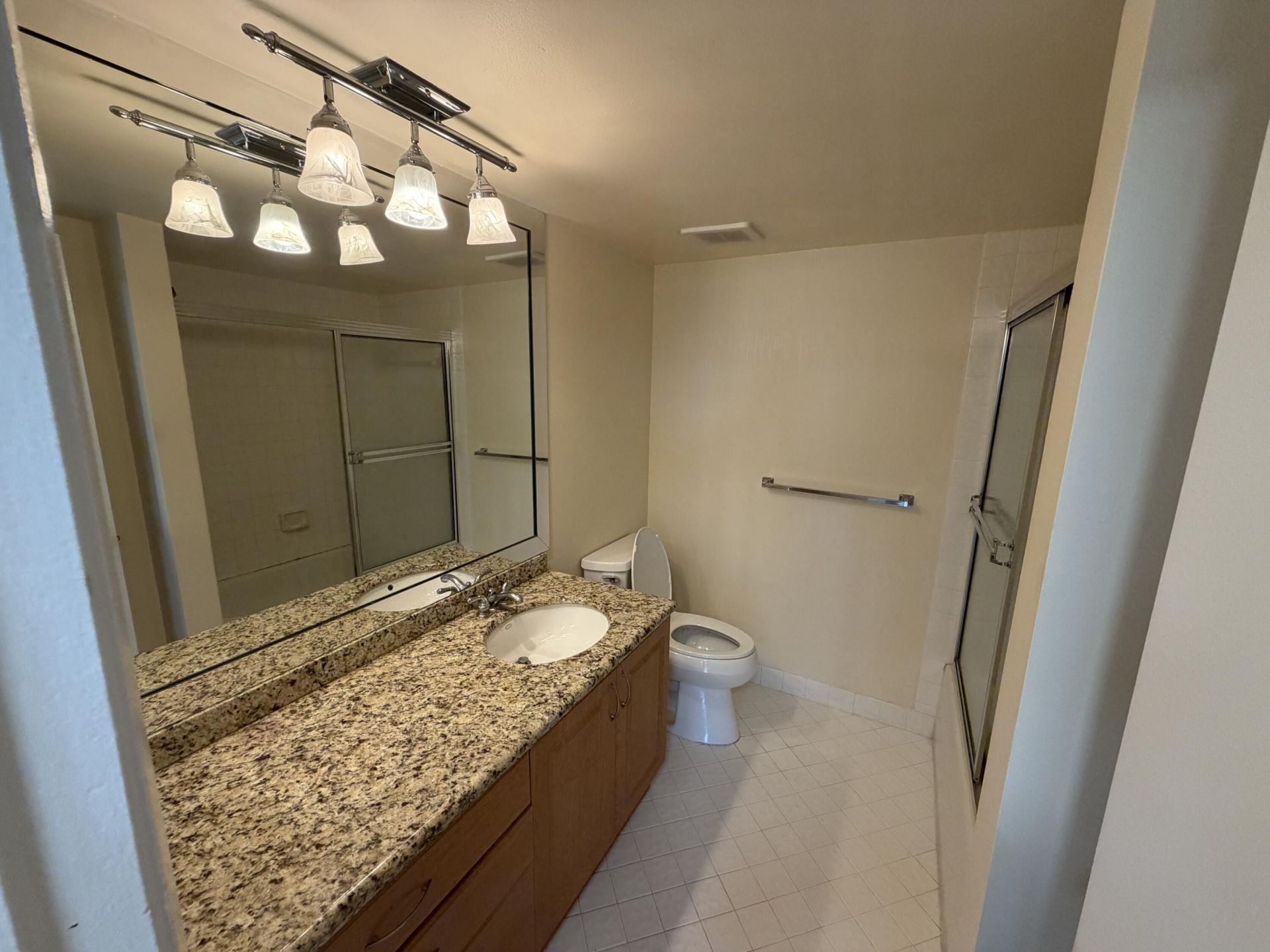6463 La Costa Drive, Unit 203, Boca Raton, FL 33433 Photo
