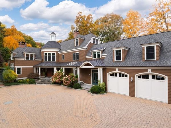 1 Chestnut Place, Brookline, MA 02445