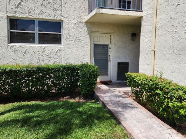 681 S Hollybrook Dr , Unit 110, Pembroke Pines, FL 33025