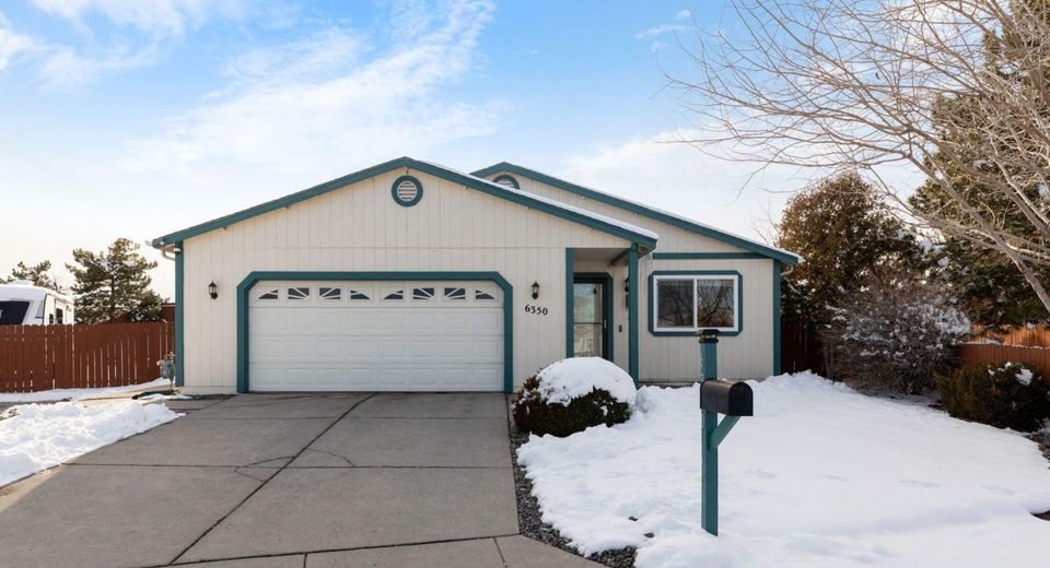 6350 W Ottawa Court, Sun Valley, NV 89433 Photo